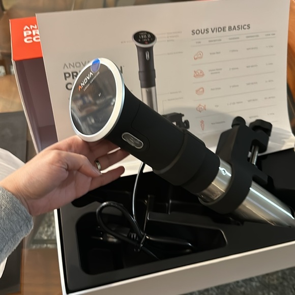 Anova Sous Vide Precision Cooker, WIFI 2nd Gen, 900 Watts - Picture 4 of 4